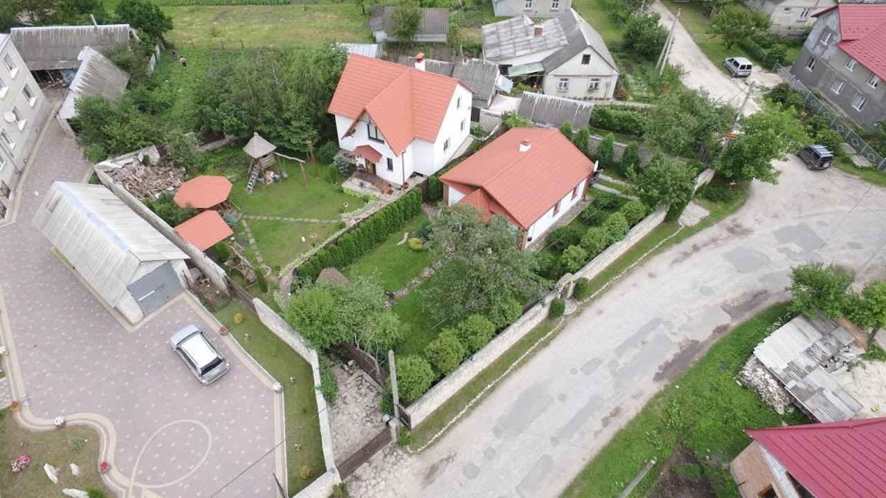 Sadyba Pochayiv Villa Pochaiv Eksteriør billede